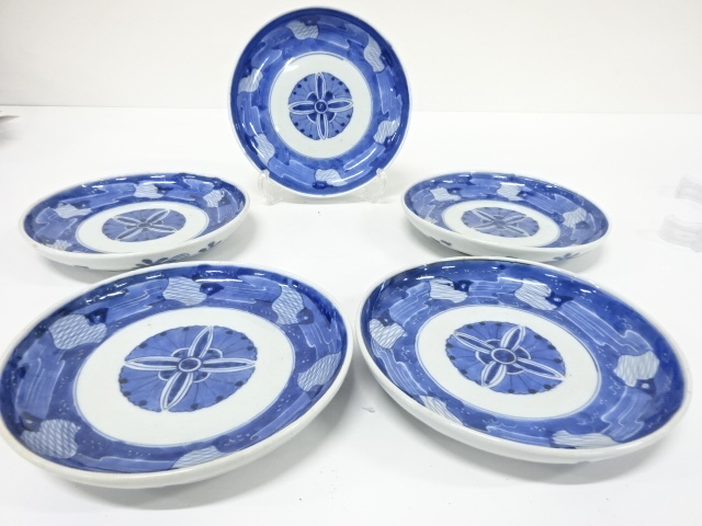 Pottery & Ceramics